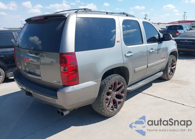 1GNFC13027R414445: 43485757