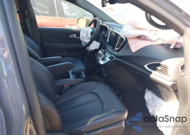 2C4RC1BGXSR531472: 43485800