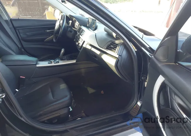 WBA3A5G57CNP17010: 43485917