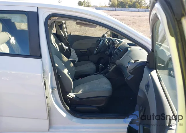 1G1JA6SH9G4155570: 43485117