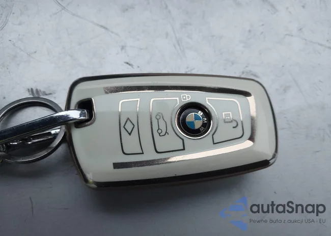 WBAFR7C51DC820153: 43485172