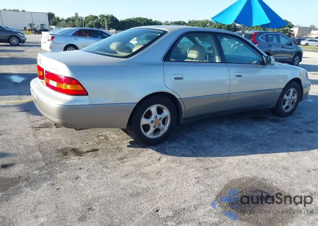 JT8BF28G0X5060862: 43485252