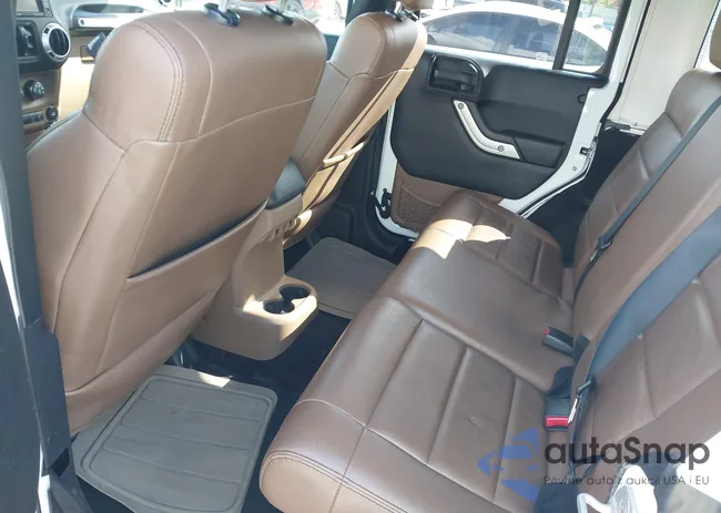 1C4HJWEG7CL130658: 43485400