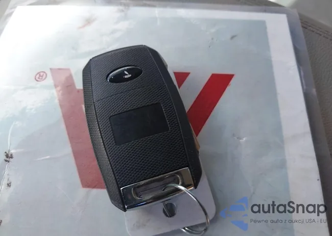 KNDMB5C11G6163213: 43485404