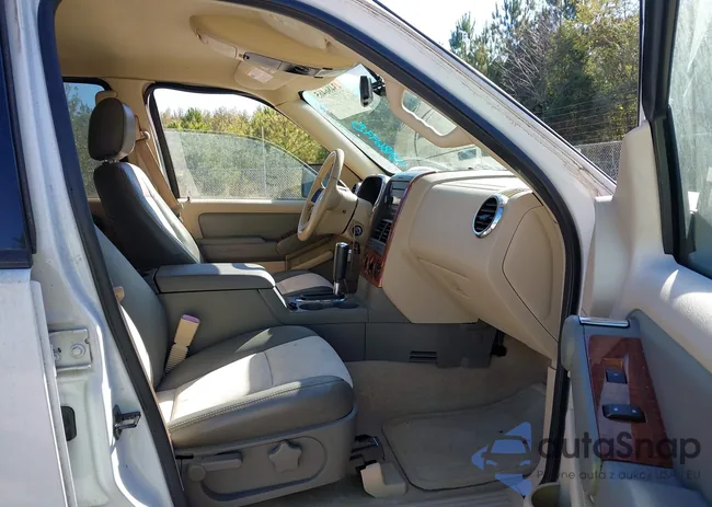 1FMEU64E86UB65715: 43486465