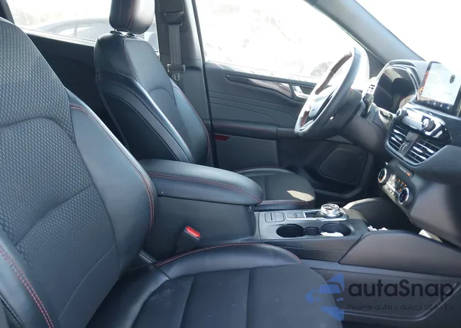 1FMCU9MN8RUA26679: 43486522