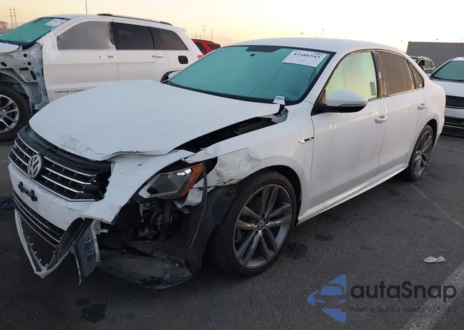 1VWAA7A35JC022477: 43486543