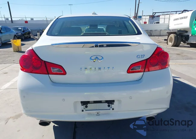 JN1CV6AP8DM304885: 43486553