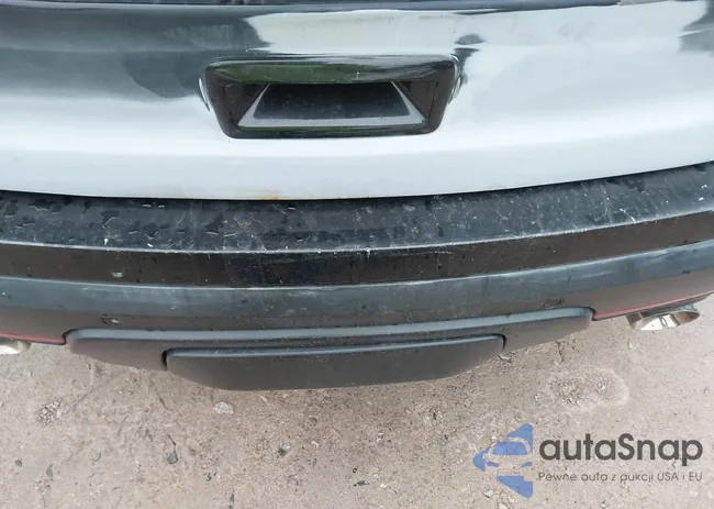 1FMHK8F87BGA51221: 43486660