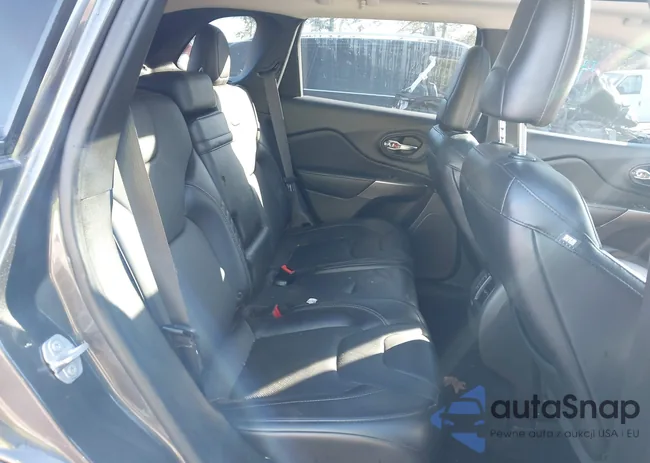 1C4PJMDX2KD284219: 43486661