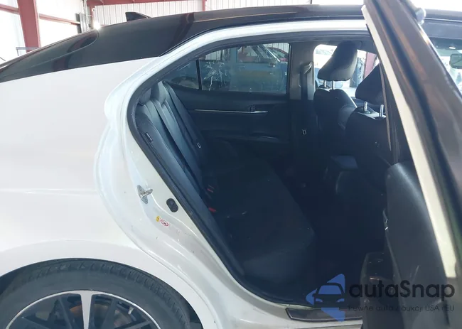 4T1B61HK1JU003112: 43486729