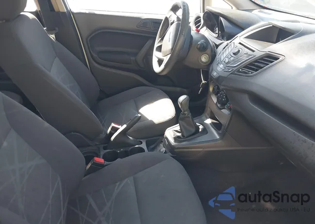 3FADP4AJ2FM139568: 43486744