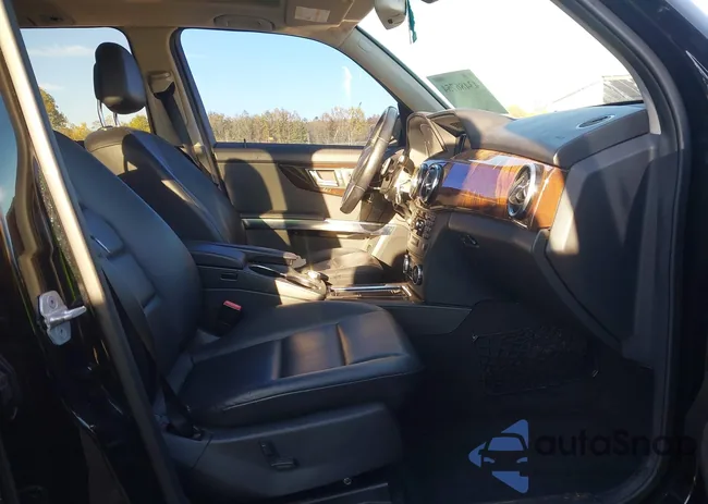 WDCGG8JB1DG064225: 43486754