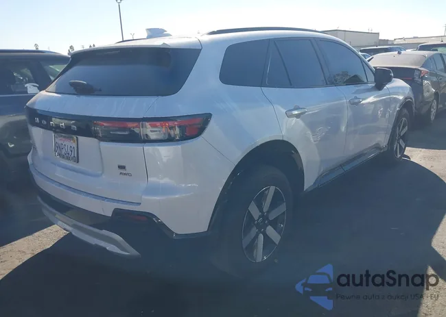 3GPKHXRJ8RS513751: 43486778