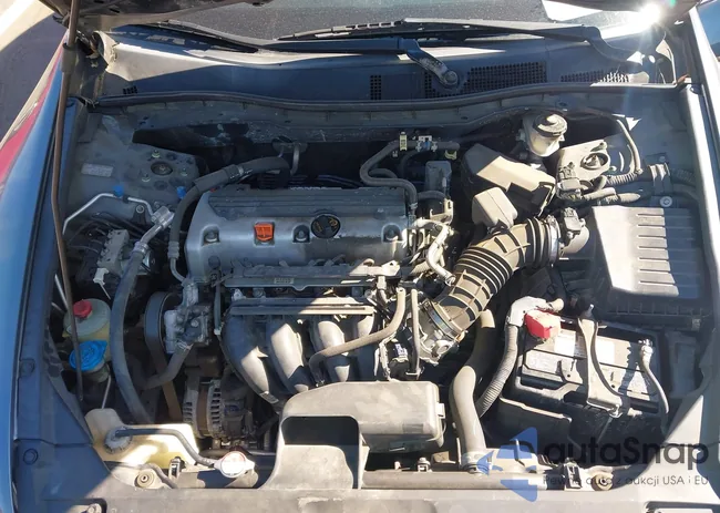 1HGCP2F30BA113306: 43486864