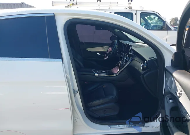 WDC0J4KB6KF570081: 43486874