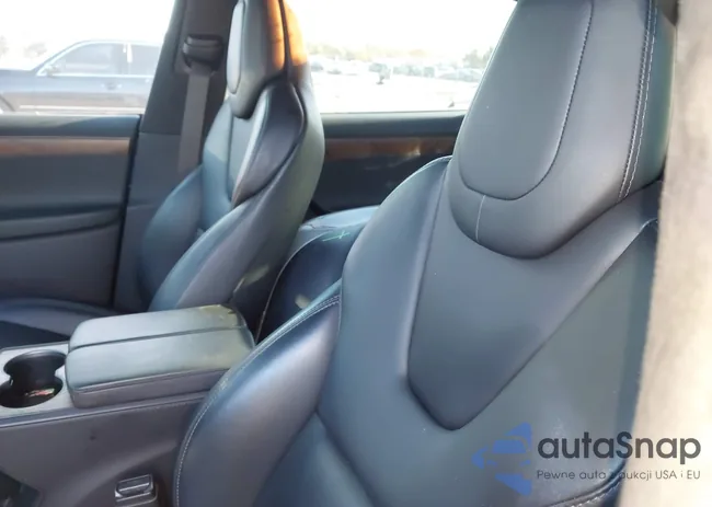 5YJXCAE25KF211642: 43486973