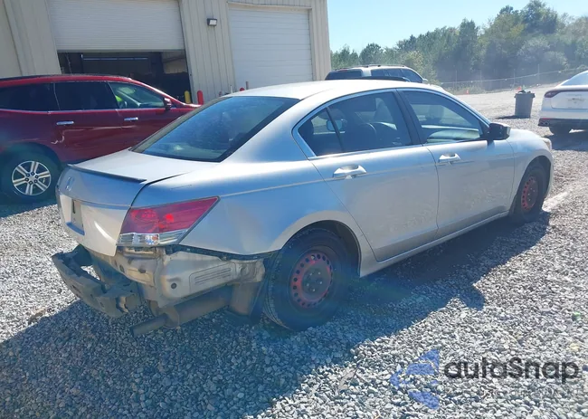 1HGCP2F37AA076317: 43486104