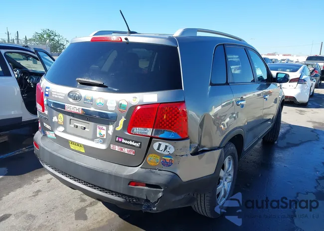 5XYKT4A21BG160733: 43486141