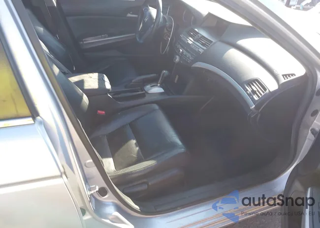 1HGCP2F85AA111268: 43486252