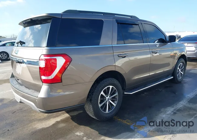 1FMJU1HT9JEA28795: 43486253