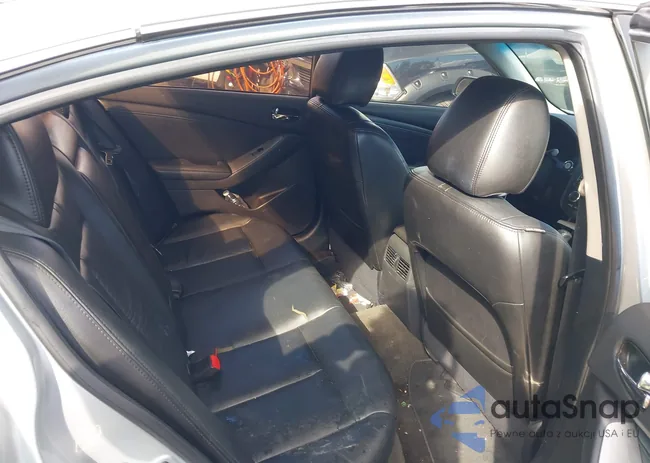 1N4AL2AP1BN438623: 43486269