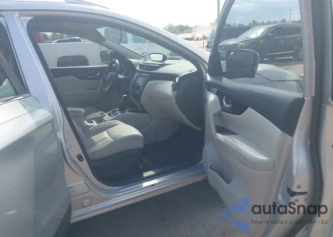 JN1BJ1CV9MW315968: 43487672