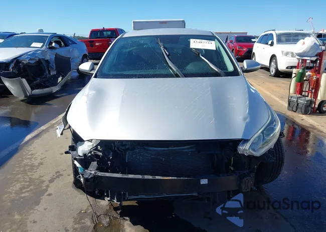 3KPF24AD3LE213386: 43487724