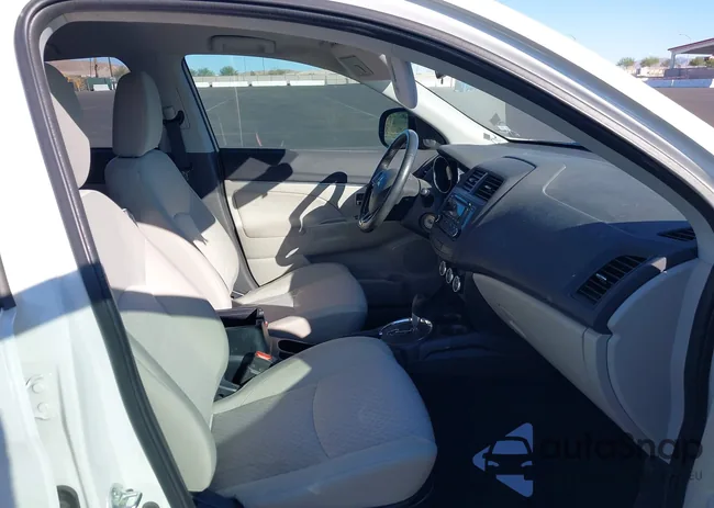 JA4AP3AU8HZ062301: 43487752