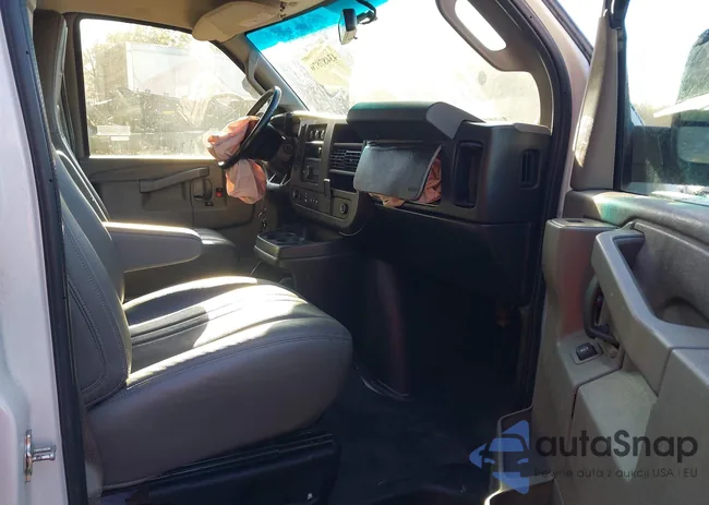 1GCWGBFP4M1153826: 43487820