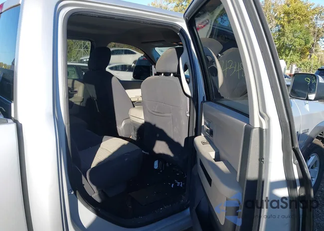 1D7RV1CT5AS210934: 43487836