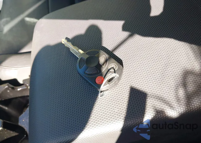 1FMCU0E76CKC63976: 43487904