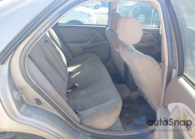 4T1BG22KX1U024018: 43487961