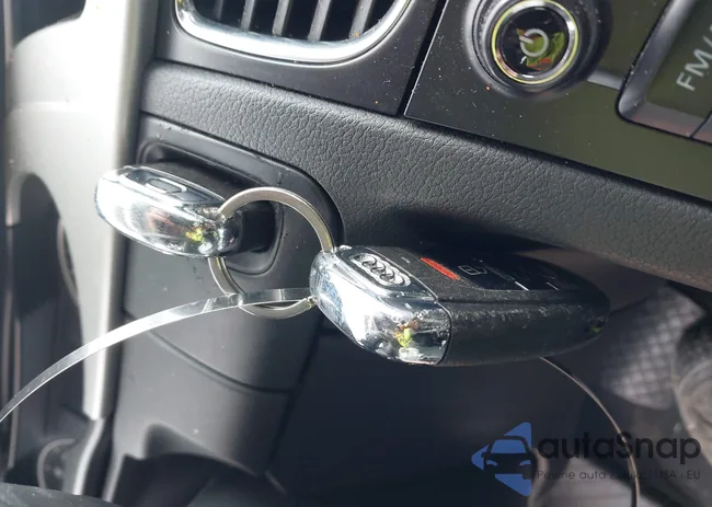 WAUSF78KX9N060404: 43487060