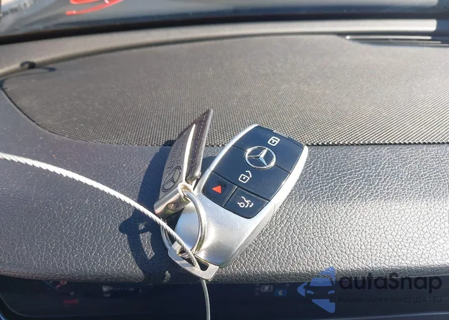 W1KZF8DB1NB070673: 43487114