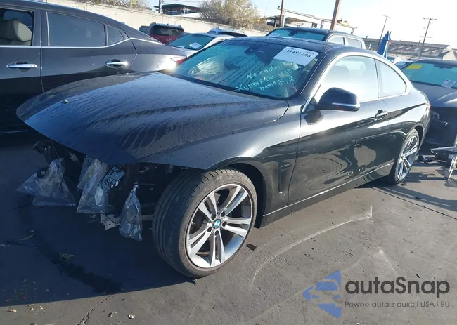 WBA4W3C54KAF92752: 43487208