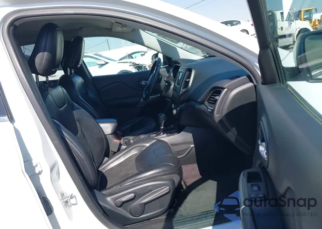 1C4PJLLB7KD240491: 43487261