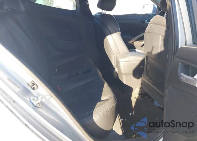 KMHTC6AE2FU239676: 43487366