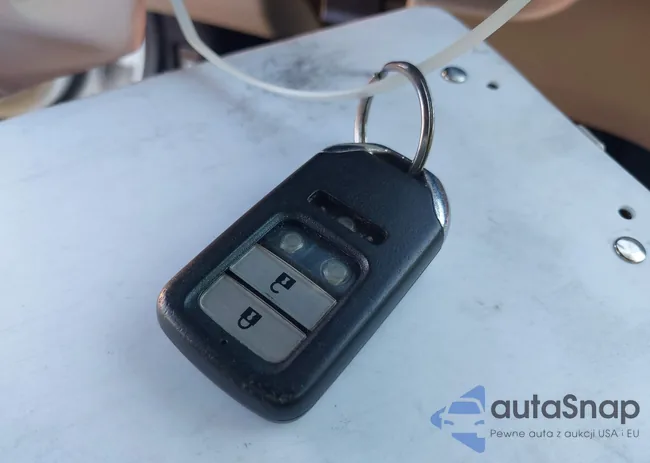 1HGCR2F89HA079087: 43487381