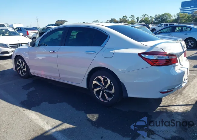 1HGCR2F89HA079087: 43487381