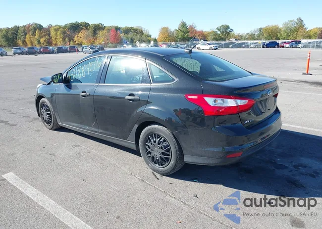 1FADP3E25EL438372: 43488456