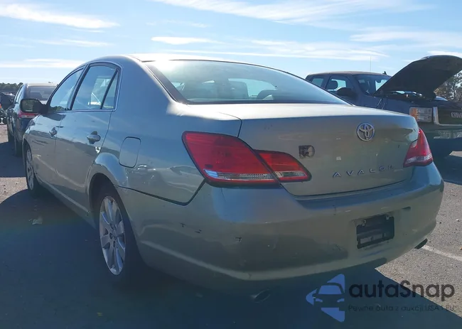 4T1BK36B45U061215: 43488904