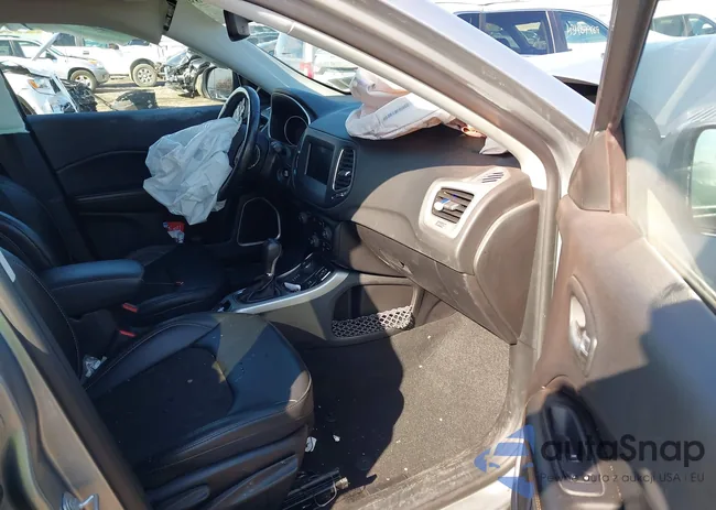 3C4NJDBB3MT529766: 43488946