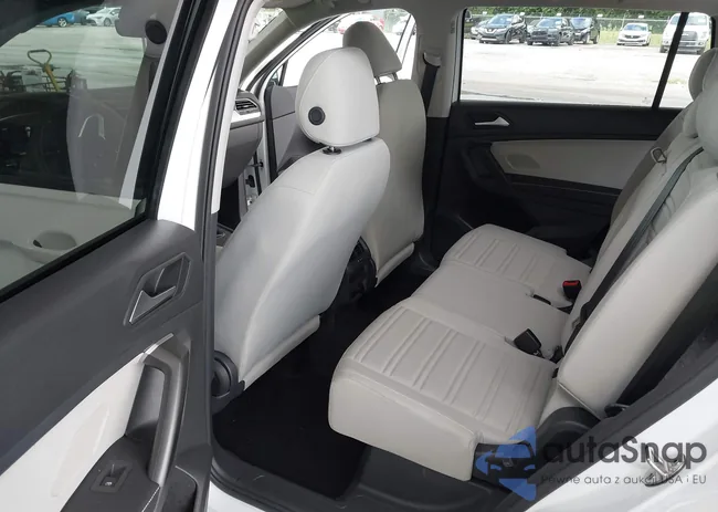 3VVRB7AX2PM140467: 43488127