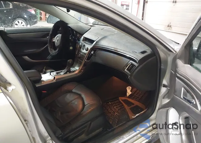 1G6DC5EY8B0118632: 43488192