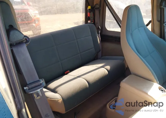 1J4FA59S31P362769: 43488240