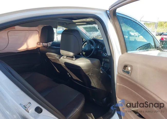 19UDE2F74HA013196: 43488310