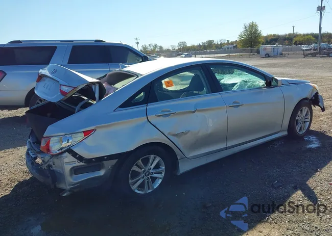 5NPEB4AC3EH880086: 43488397