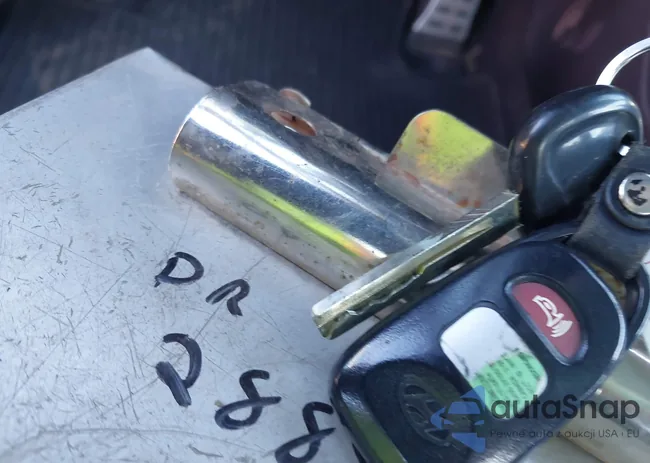 KMHTC6AD8FU222307: 43489806