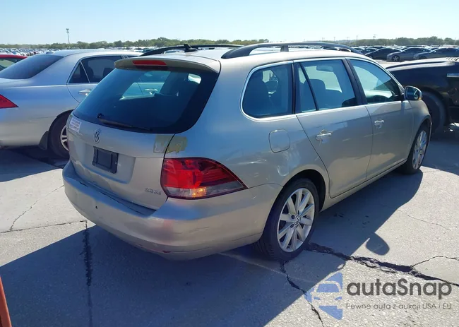 3VWPP7AJ6DM640904: 43489879